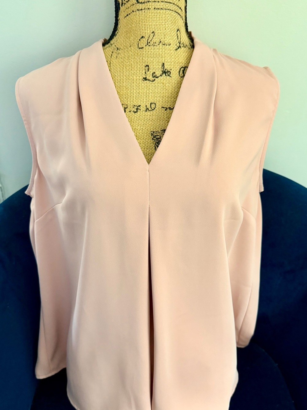 Nine West Sleeveless V-Neck Blouse in Pale Pink